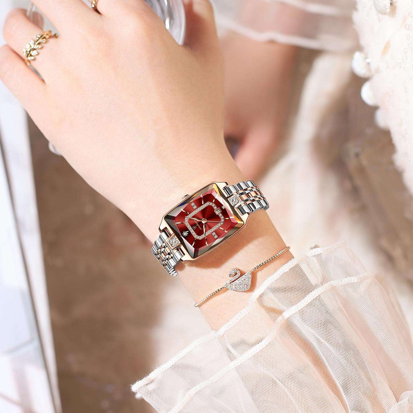 Poedagar Luxury Stainless Steal Women Watch